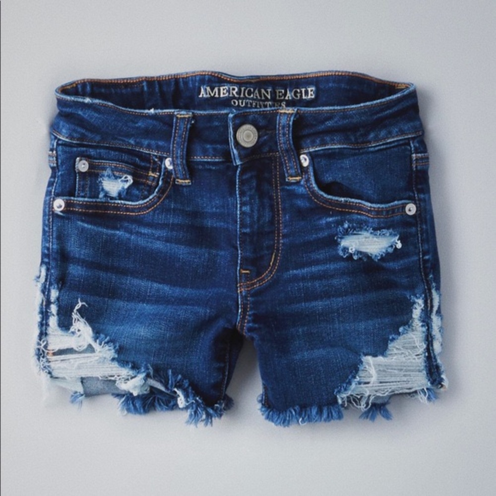 American eagle dark wash midi short.